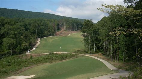 lake arrowhead country club ga.